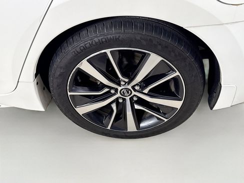 Used 2019 Nissan Maxima 3.5 S w/ Floor Mat Group FWD image 35