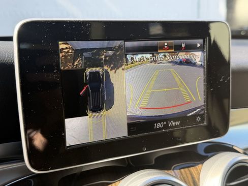 Used 2019 Mercedes-Benz GLC 300 GLC 300 image 16