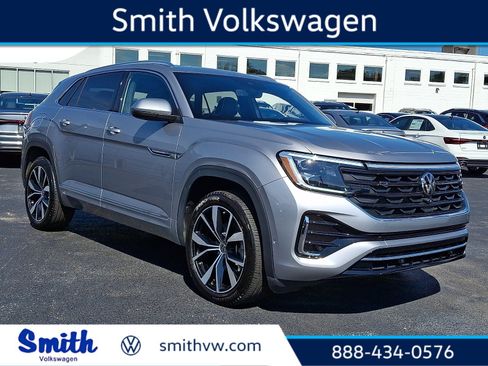 Used 2024 Volkswagen Atlas Cross Sport SEL Premium R-Line AWD/4WD image 1