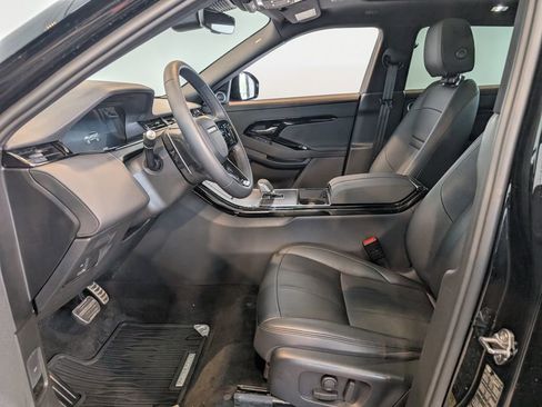 Used 2024 Land Rover Range Rover Evoque Dynamic SE image 13