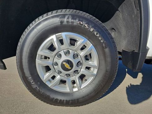 Used 2025 Chevrolet Silverado 2500 W/T image 32
