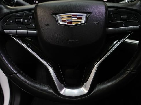 Used 2020 Cadillac XT6 Premium Luxury image 20