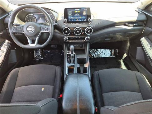 Used 2024 Nissan Sentra SV FWD image 22