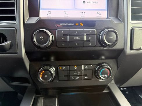 Used 2019 Ford F150 XLT image 28