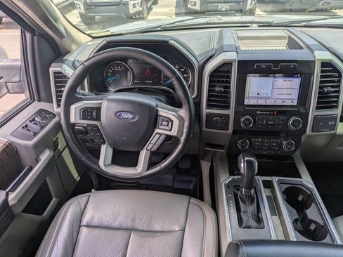 Used 2019 Ford F150 Lariat AWD/4WD image 15
