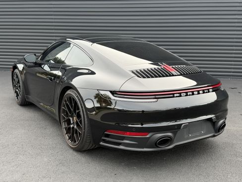 Certified 2023 Porsche 911 Carrera S RWD image 3