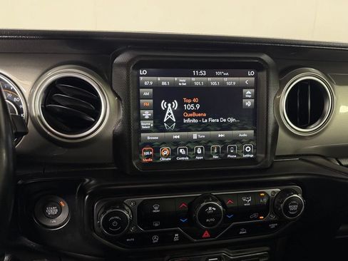 Used 2022 Jeep Gladiator Overland AWD/4WD image 20