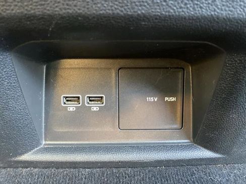 Used 2019 Volkswagen Atlas SEL Premium image 40