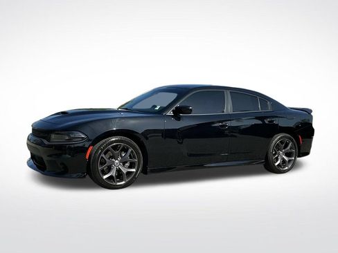 Used 2022 Dodge Charger R/T w/ Blacktop Package RWD image 3