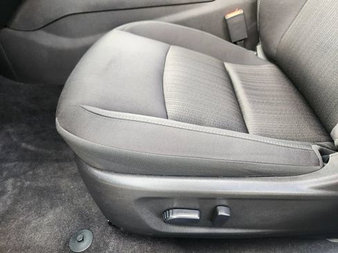 Used 2024 Nissan Altima 2.5 SV FWD image 23