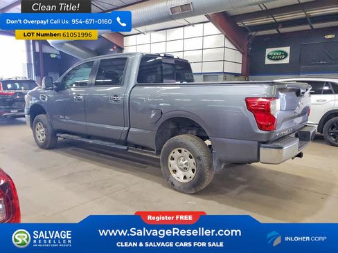 Used 2018 Nissan Titan XD AWD/4WD image 3