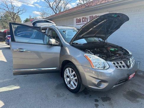 Used 2013 Nissan Rogue SL image 8