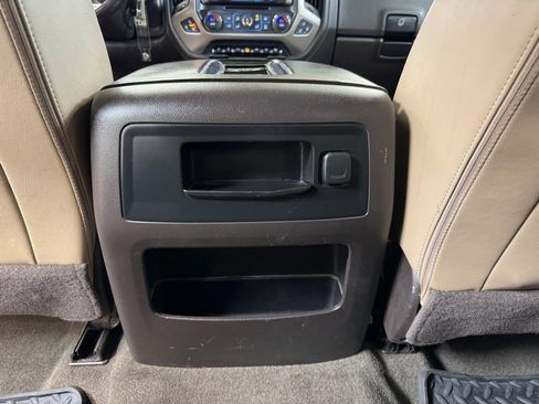 Used 2017 GMC Sierra 3500 Denali w/ Duramax Plus Package image 18