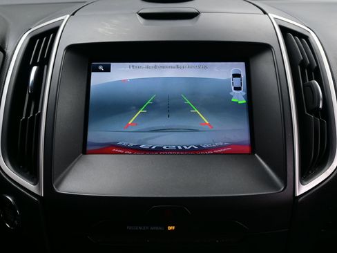 Used 2015 Ford Edge SEL w/ Equipment Group 201A image 18