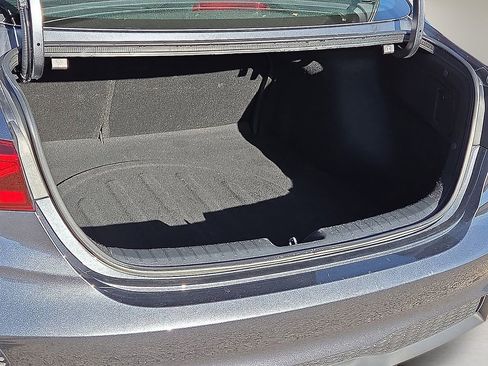 Used 2024 Kia Forte LXS image 17