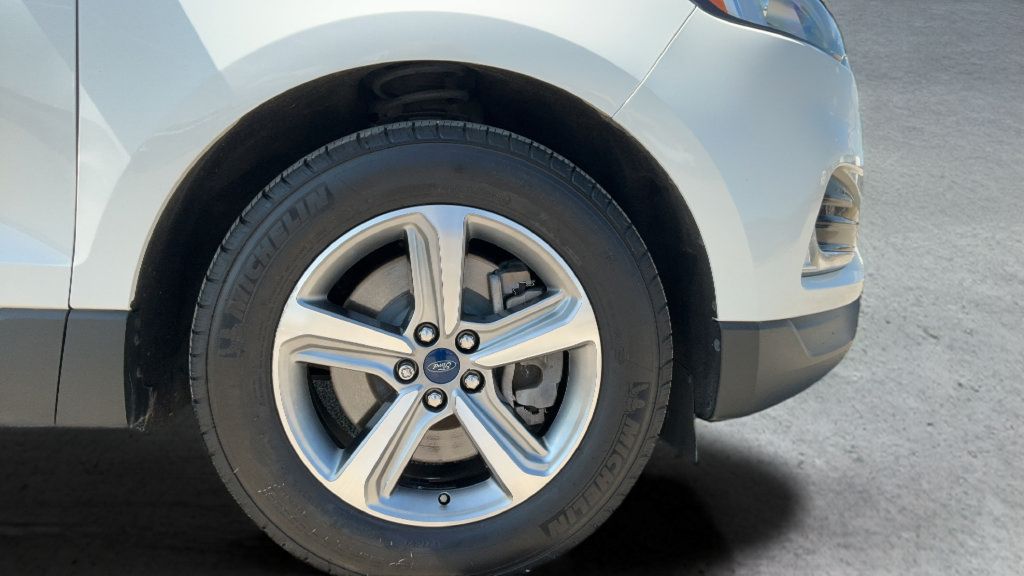 Certified 2022 Ford Edge SEL w/ Convenience Package AWD/4WD image 24