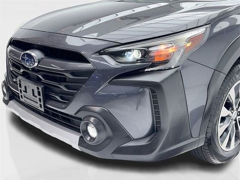 Used 2023 Subaru Outback Touring XT image 5