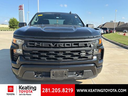 Used 2022 Chevrolet Silverado 1500 Custom RWD image 9