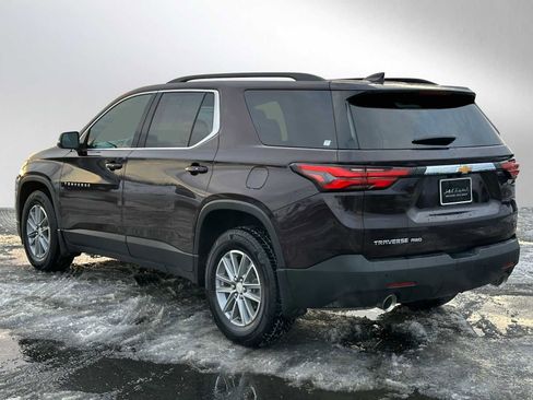 Used 2022 Chevrolet Traverse LT image 5
