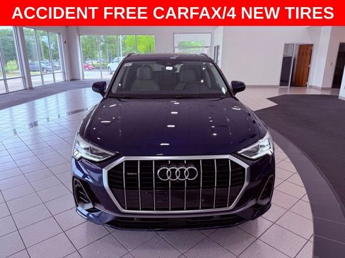 Used 2022 Audi Q3 2.0T Premium Plus w/ Premium Plus Package AWD/4WD image 2