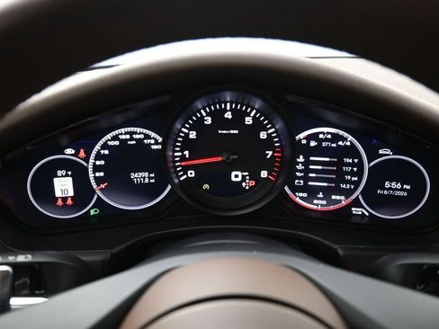 Certified 2023 Porsche Panamera Platinum Edition RWD image 20