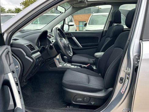 Used 2015 Subaru Forester 2.5i Premium w/ All-Weather Package image 18
