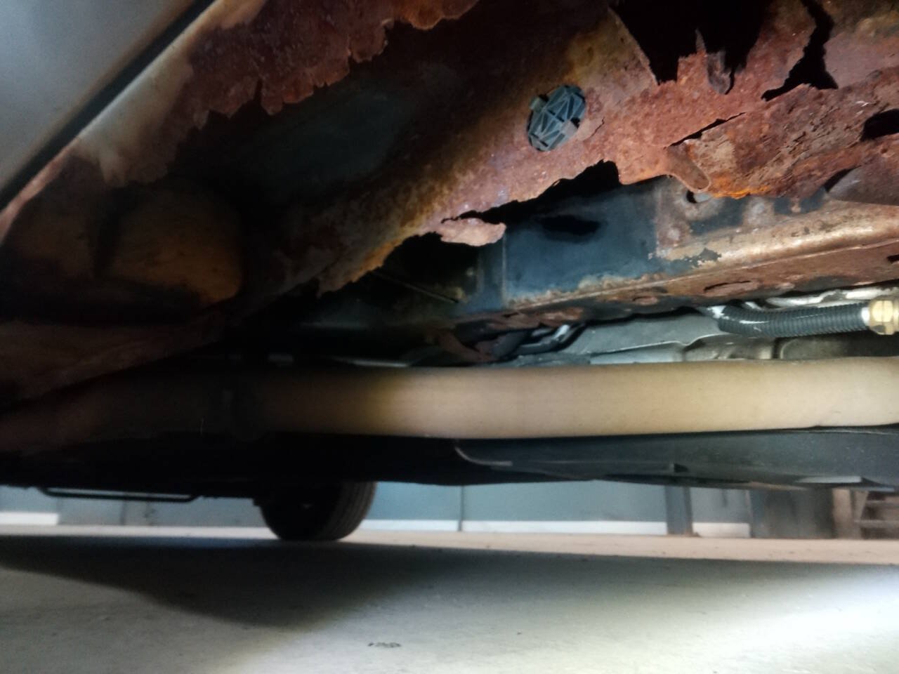 Used 2005 Dodge Grand Caravan SXT FWD image 18