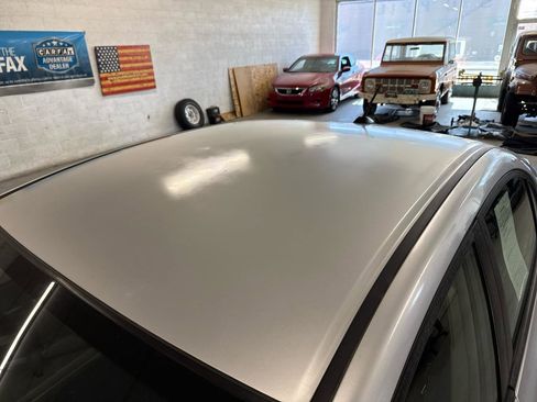 Used 2008 Honda Civic Hybrid Sedan image 82