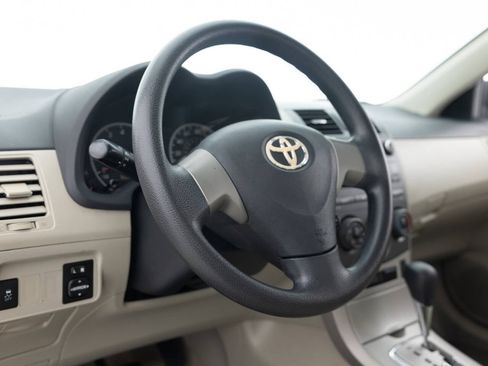 Used 2011 Toyota Corolla LE image 23