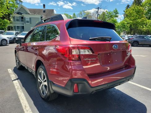 Used 2018 Subaru Outback 2.5i Limited AWD/4WD image 6