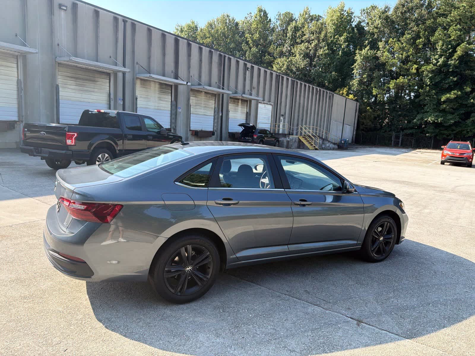 Used 2024 Volkswagen Jetta SE w/ Black Wheel Package FWD image 12