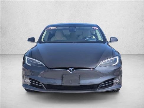 Used 2018 Tesla Model S 75D AWD/4WD image 2