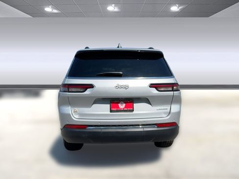 New 2025 Jeep Grand Cherokee L Laredo w/ Luxury Tech Group I image 10