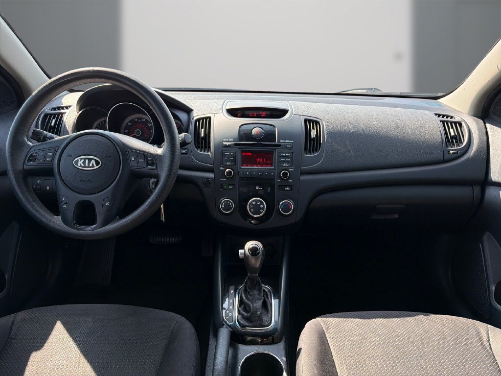 Used 2012 Kia Forte EX FWD image 15