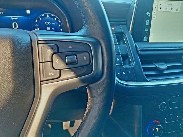 Used 2022 Chevrolet Tahoe Z71 w/ Z71 Off-Road Package AWD/4WD image 29