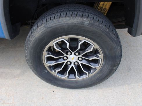 Used 2021 Chevrolet Colorado ZR2 AWD/4WD image 10