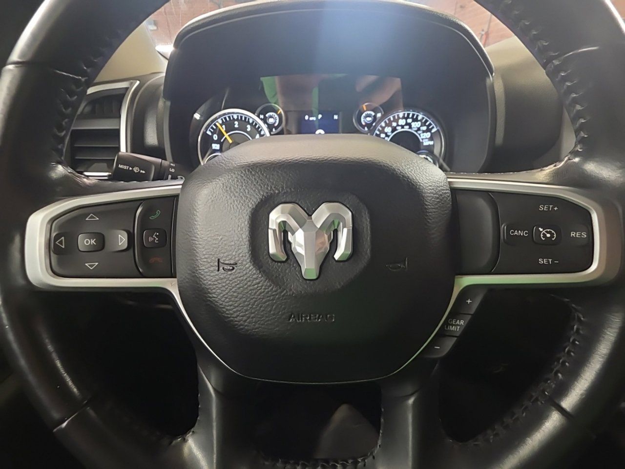 Used 2020 RAM 1500 Big Horn RWD image 33