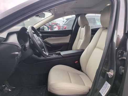 Used 2025 MAZDA MAZDA3 s FWD image 23