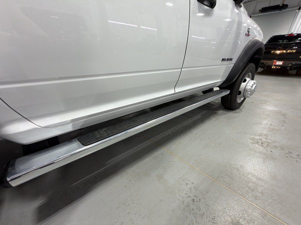 Used 2022 RAM 4500 Tradesman w/ Safety Group RWD image 8