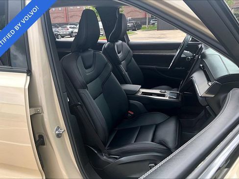 Used 2025 Volvo EX90 Plus AWD/4WD image 8