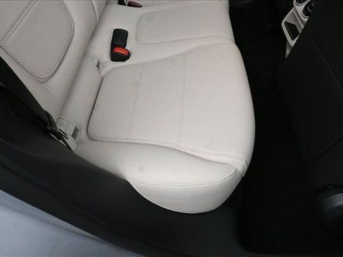 Certified 2026 Mercedes-Benz GLC 300 4MATIC image 25