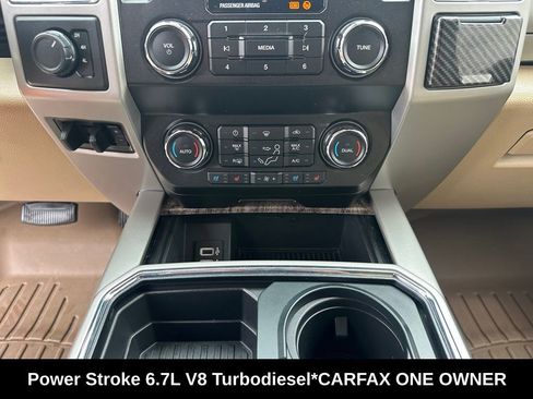 Used 2019 Ford F350 Lariat w/ Lariat Value Package AWD/4WD image 24