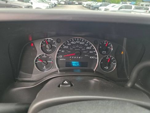 Used 2022 GMC Savana 2500 w/ Driver Convenience Package RWD image 19