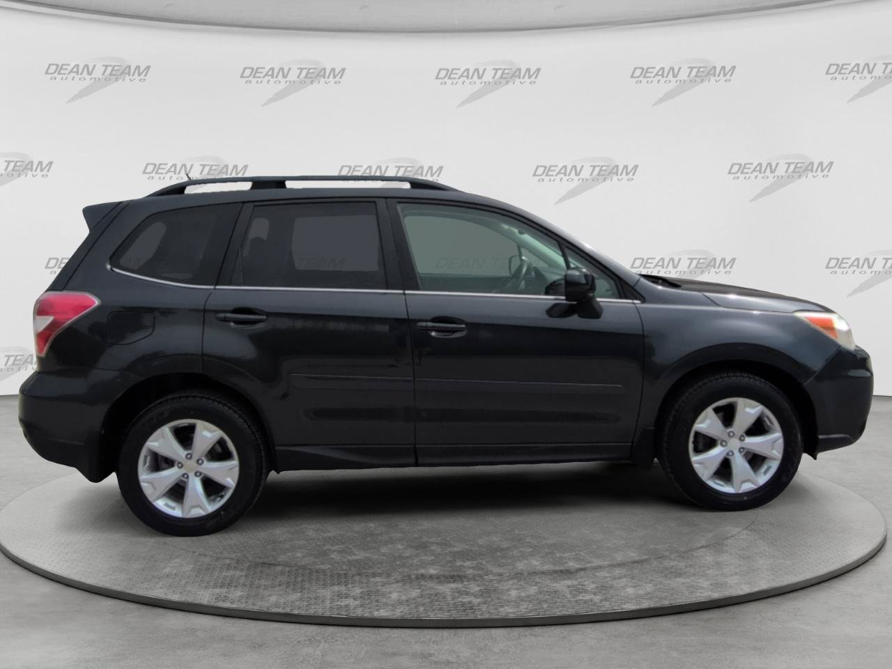 Used 2015 Subaru Forester 2.5i Limited AWD/4WD image 8