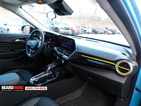 Used 2025 Chevrolet Trax ACTIV w/ Driver Confidence Package image 19