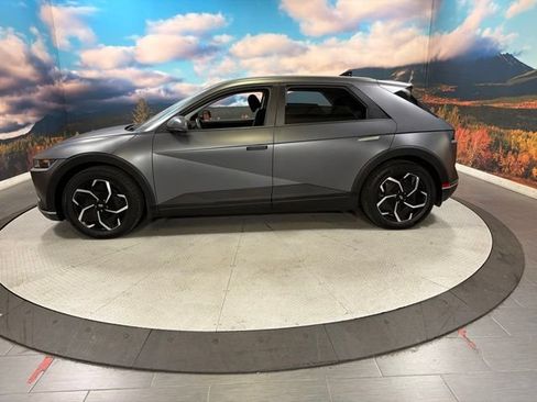 Used 2024 Hyundai Ioniq 5 SEL AWD/4WD image 5