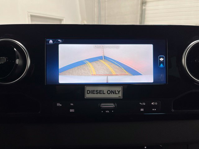 Used 2025 Mercedes-Benz Sprinter 2500 image 11
