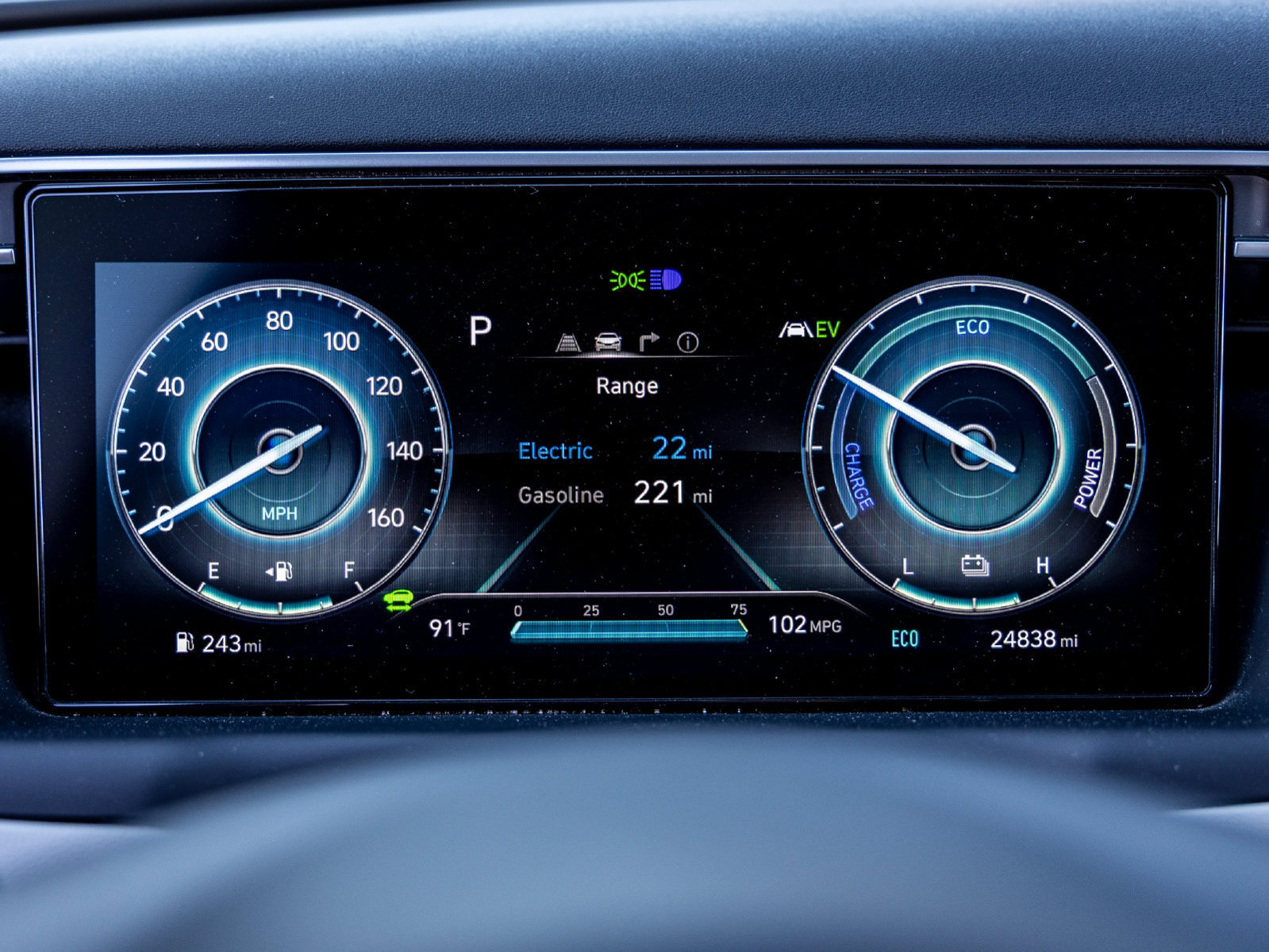 Used 2022 Hyundai Tucson Limited AWD/4WD image 18