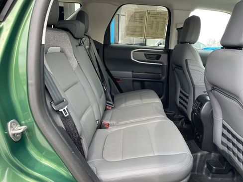 Used 2025 Ford Bronco Sport Badlands image 28