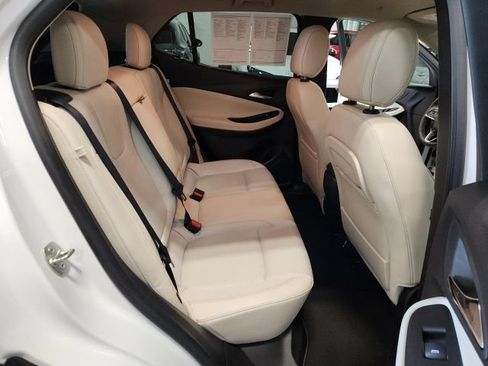 Used 2024 Buick Encore GX Preferred w/ Comfort Package FWD image 29